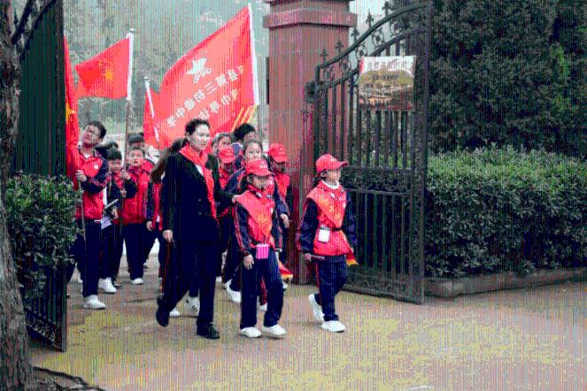 探索如何评价山楂树之恋?怎么看待剧本的感情线?,获得知识星球的独特洞见